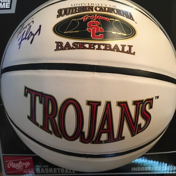 USC Trojans NCAA Autographed basketball - Picture 1 of 3